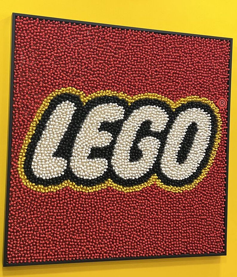 2027 LEGO